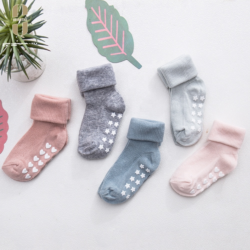 Custom rubber bottom 100% cotton children kids anti slip baby socks