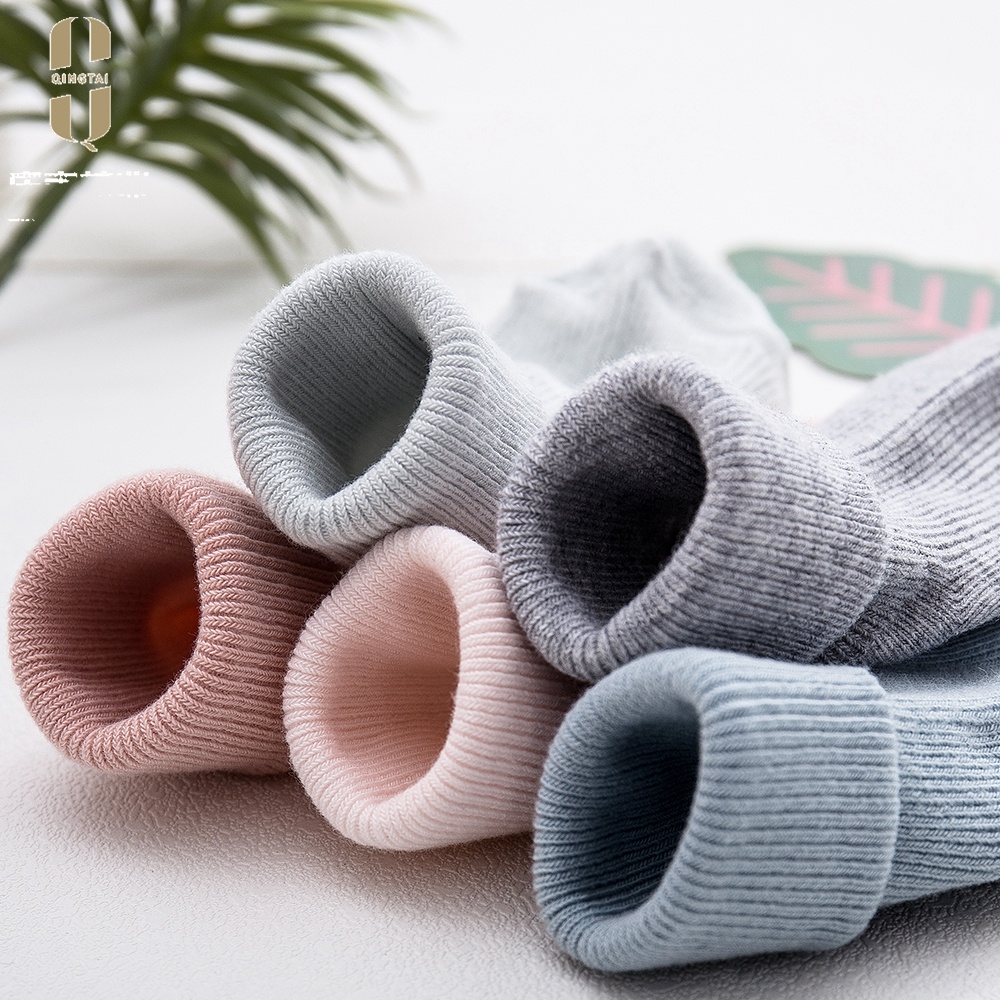 Custom rubber bottom 100% cotton children kids anti slip baby socks