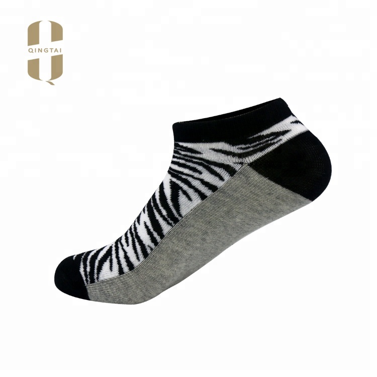 Low price fashionable leopard print cotton ankle women socks