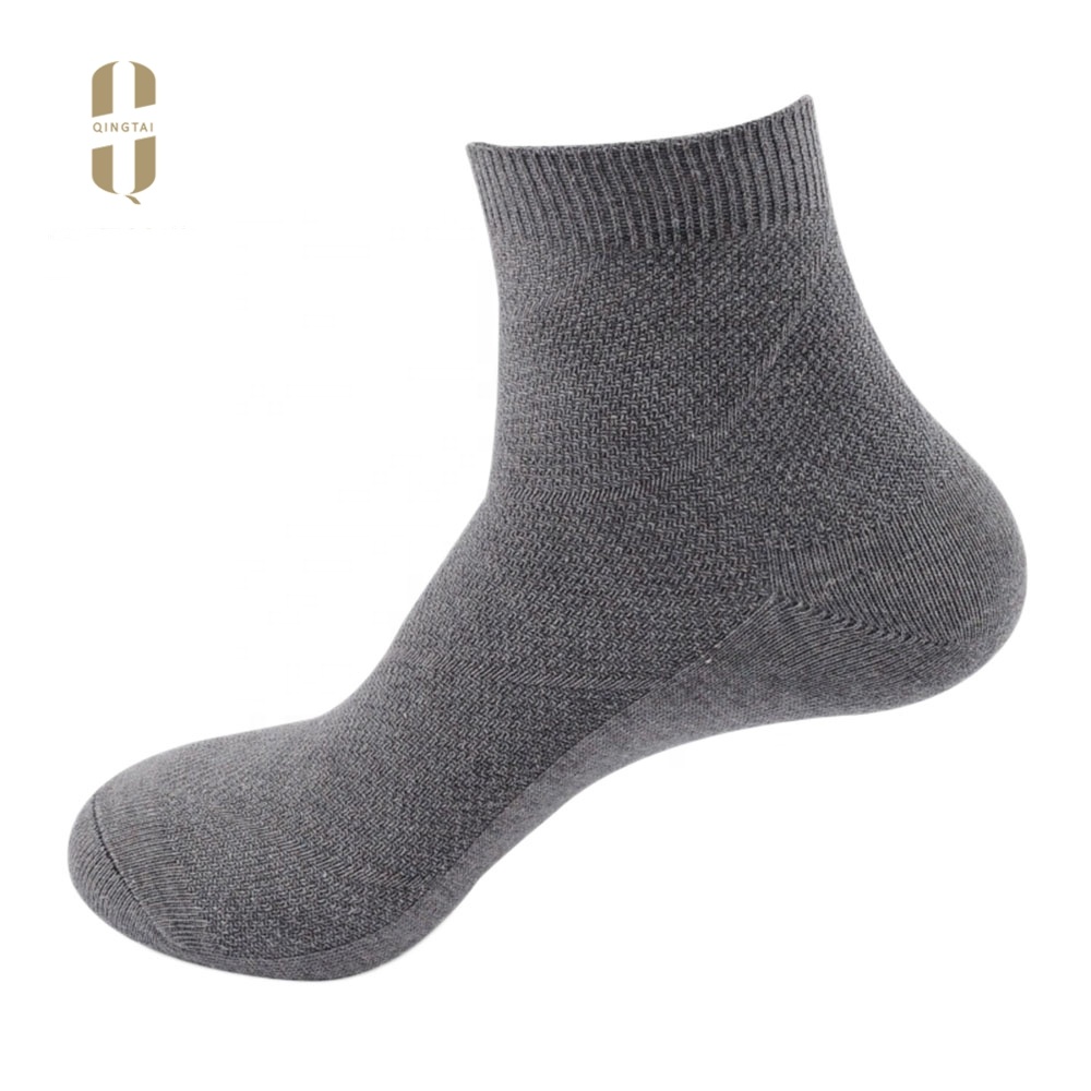 Wholesale double needles free size breathable crew men man sock