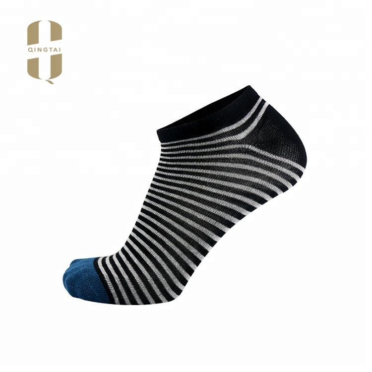 Low price China socks factory manufacturers ankle merino men socks