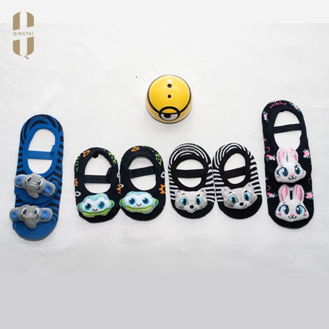 Baby Children cotton Ballerina socks with animal LED Applique