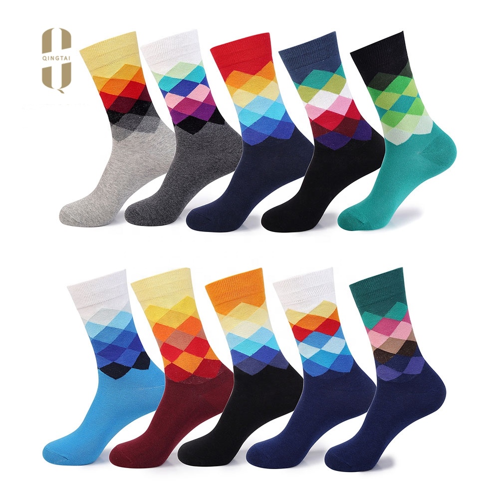 Custom design plaid cheap cotton crew men happy fashion socks