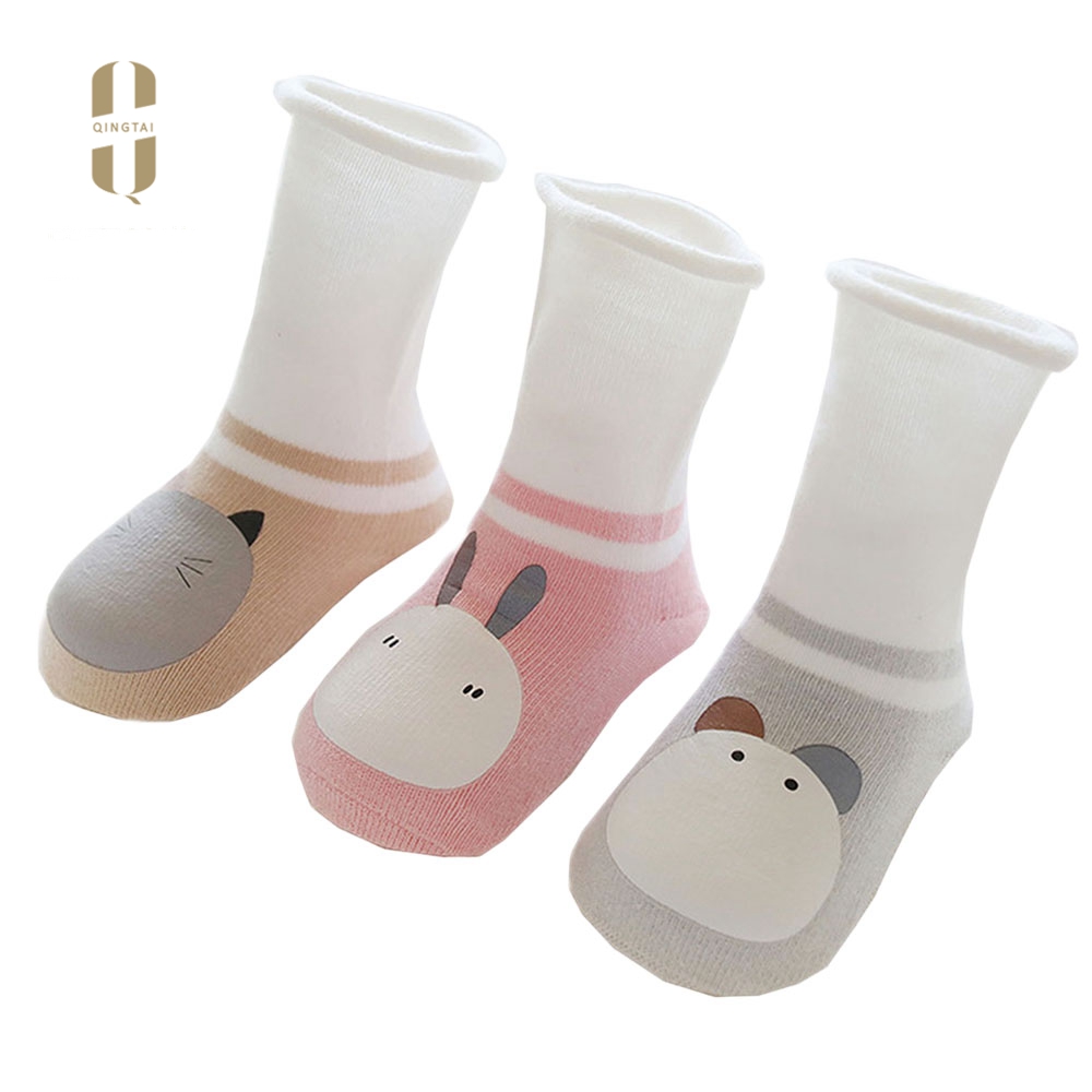 Wholesale best price rubber hose cartoon tube hot socks for children