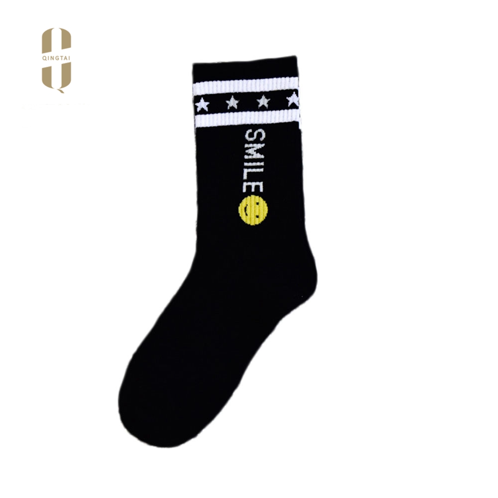Wholesale custom crew style smile high quality men thick cotton socks