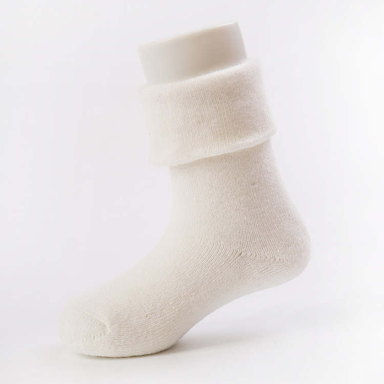 Custom sport knitted plain white colorful boys long baby socks