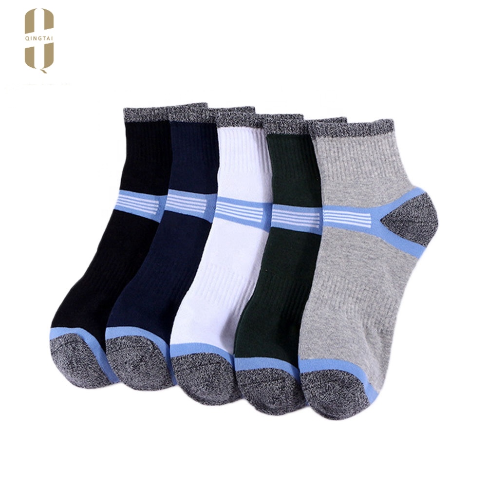 Fashion design cheap price Men's cotton ankle socks sport socks
