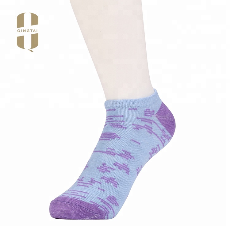Wholesale knitted custom printed women fashion ankle socks