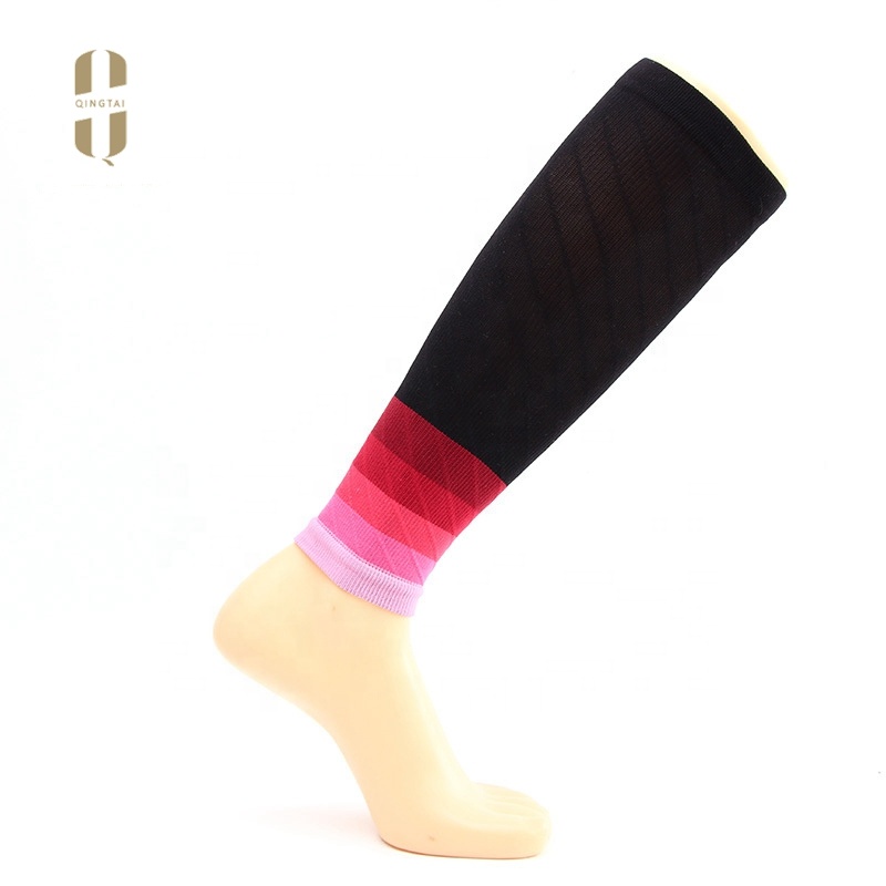 Wholesale custom logo cheap running compression basketball socks