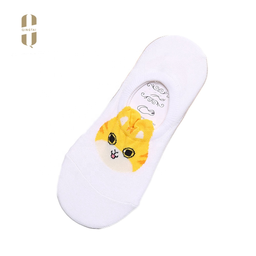 Wholesale creative cartoon young girl's invisible japan korean cat socks