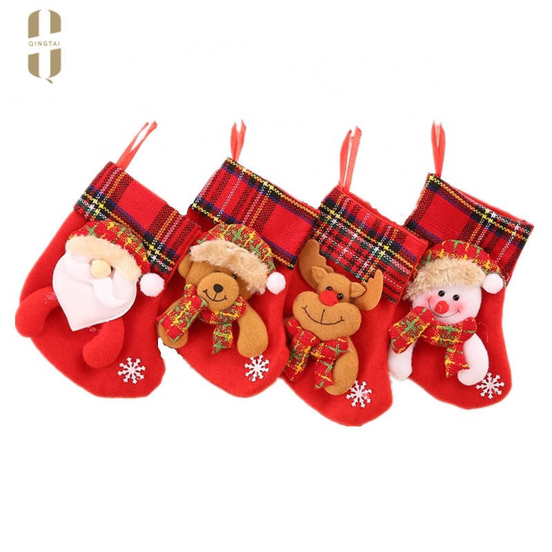 Bulk wholesale decoration snowman light up box gift christmas socks