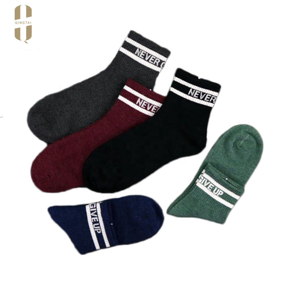 Custom top quality fashion black color 100% cotton men socks