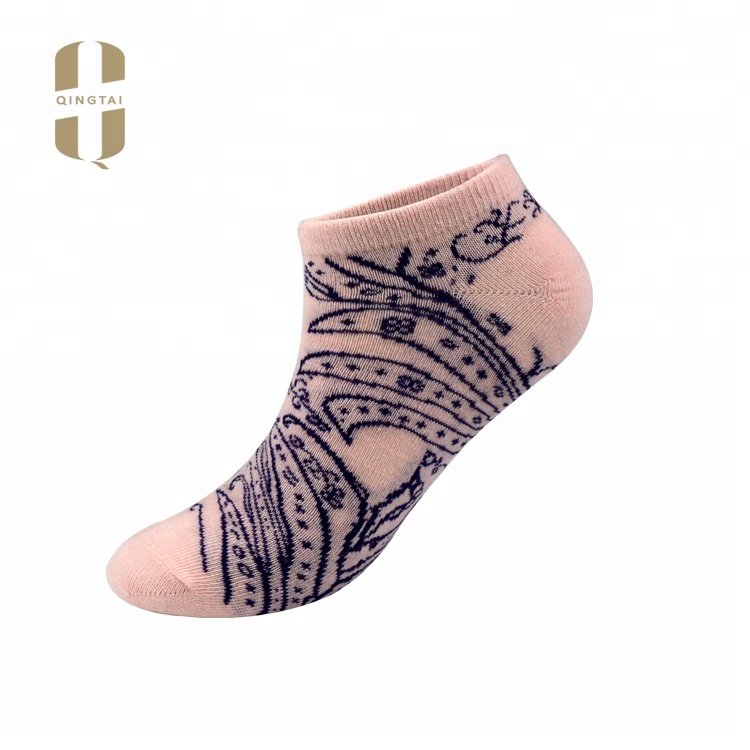 Bulk custom girls fashionable cute funny cotton ankle socks
