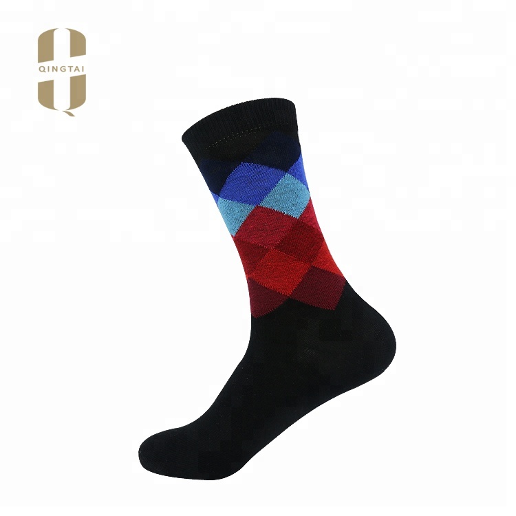 Wholesale custom logo sox knitted fashion colorful happy socks