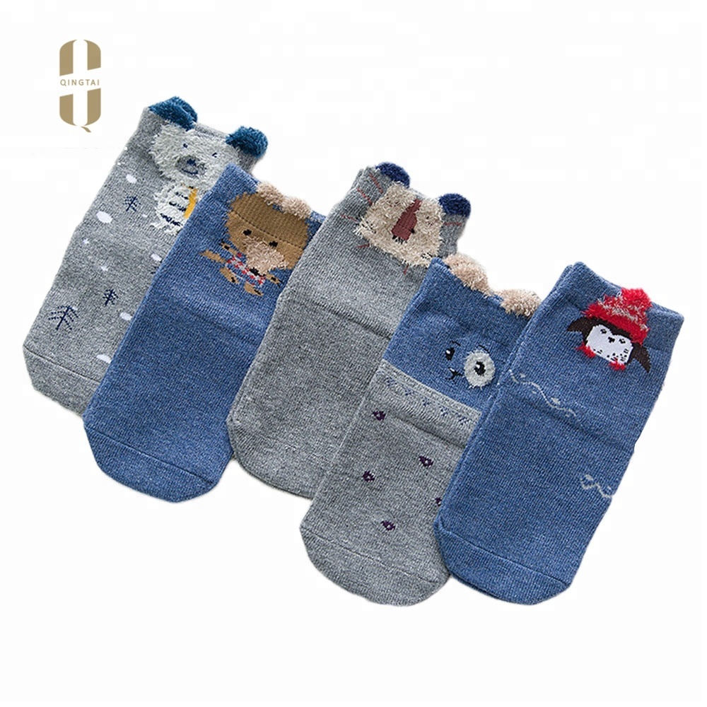 Wholesale eco-friendly cartoon pattern children cotton foot tube socks