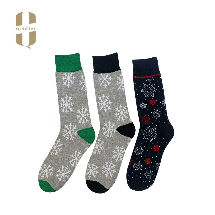 Quality chinese factory low price striped christmas men women socks