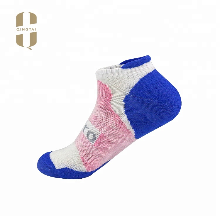 Custom logo popular cotton ankle socks wholesale sport socks