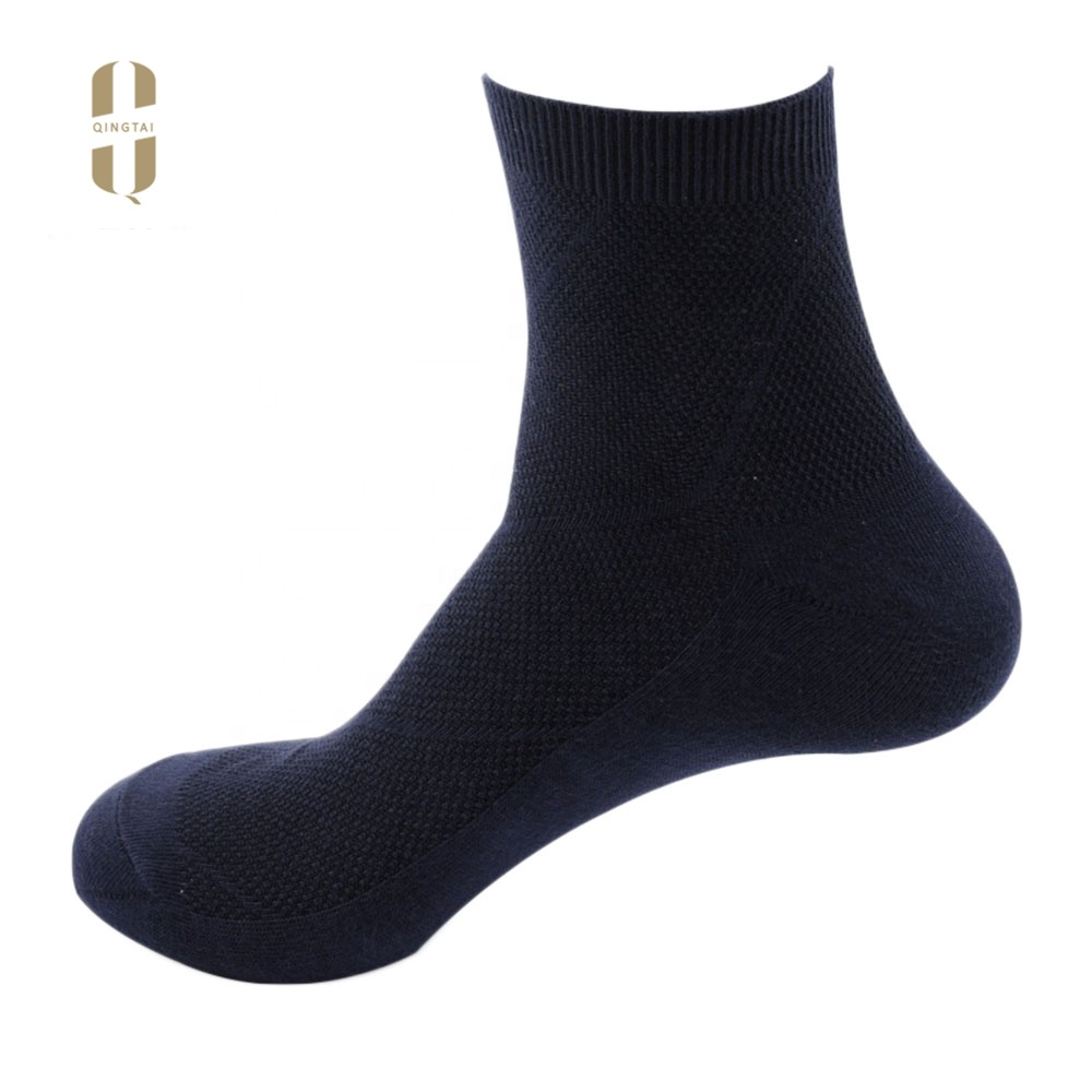 Wholesale double needles free size breathable crew men man sock