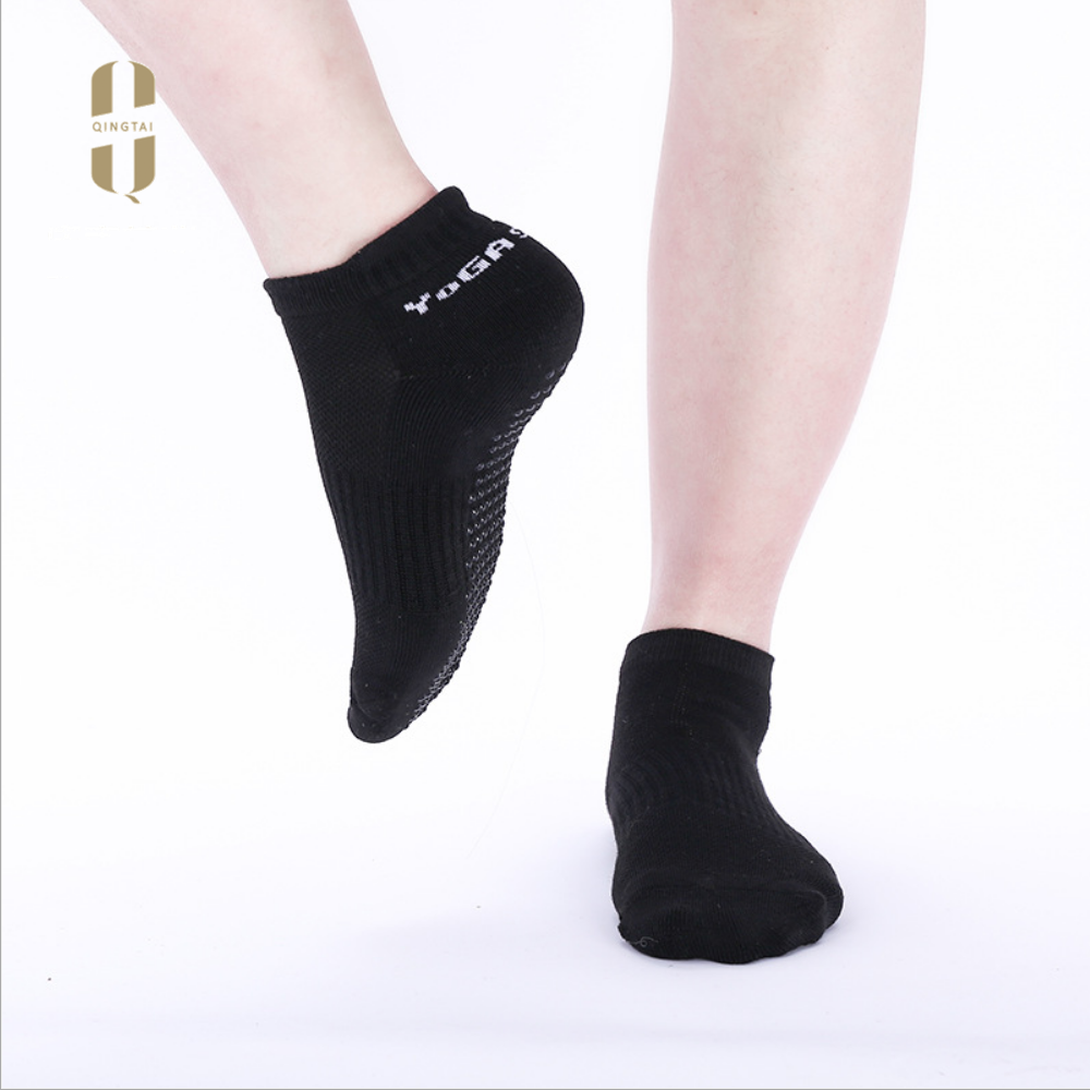 custom colorful cotton sport socks yoga women socks