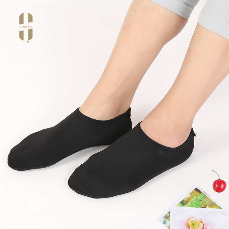Custom High Quality Mens Water Proof Sport Socks