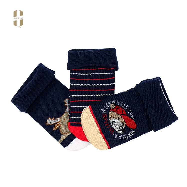 Wholesale custom cute 3d cartoon children christmas baby cotton socks