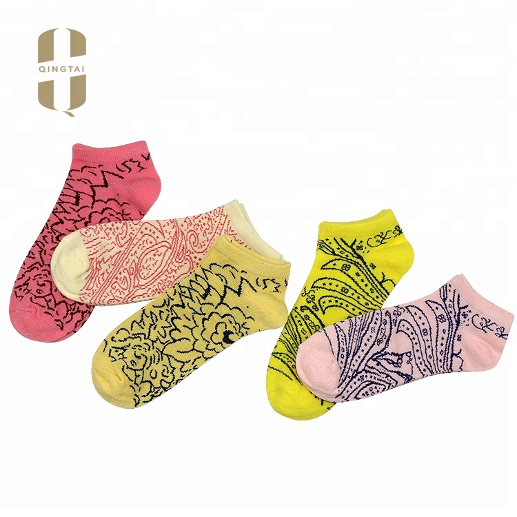 Bulk custom girls fashionable cute funny cotton ankle socks