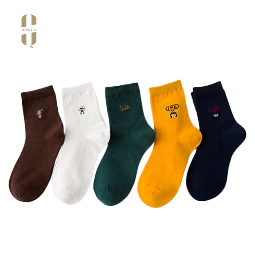 Factory hot sale fashion custom logo stitchwork woman cotton tube sock