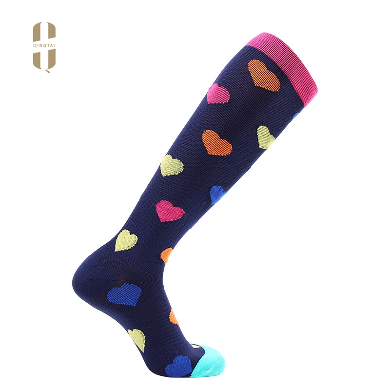 Wholesale anti slip compression american man football sports socks