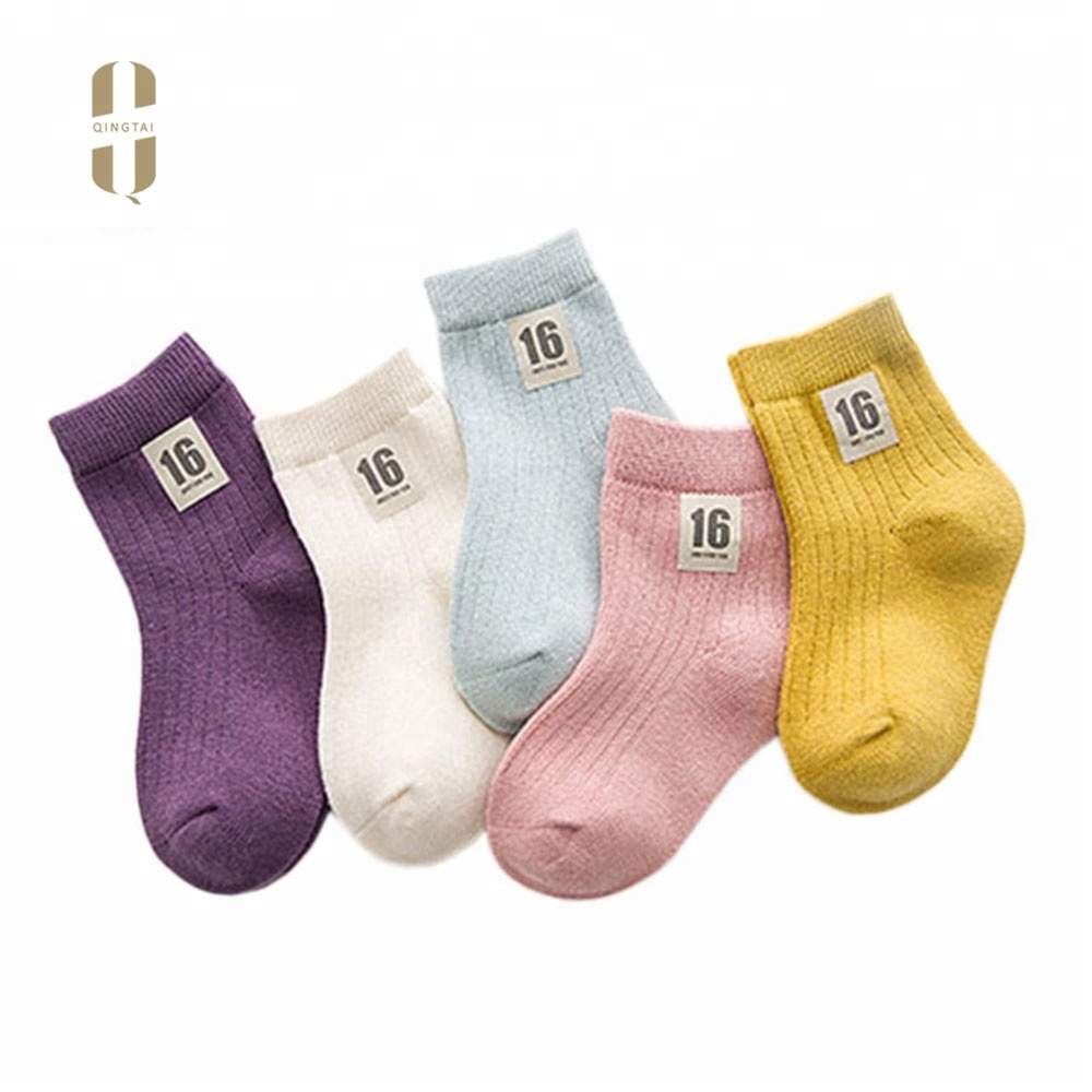 Wholesale breathable comfortable all cotton digital kid tube socks