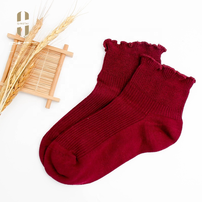 Wholesale lace solid color breathable women short bamboo socks