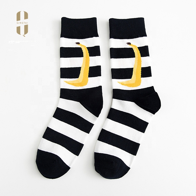 QINGTAI fashion colorful funny warm fuzzy women cotton socks